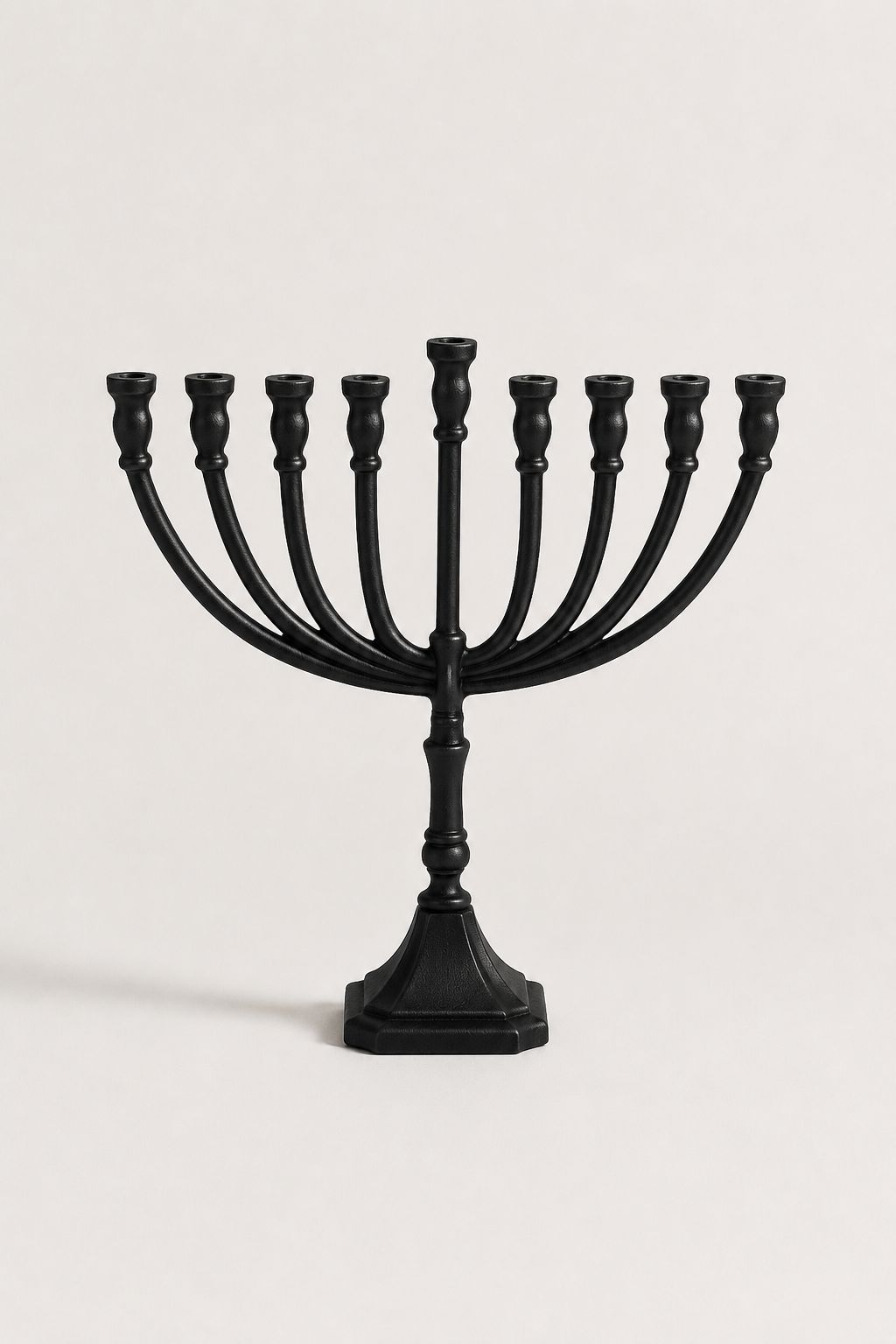חנוכייה LUMEN שחור חנוכייה LUMEN שחור