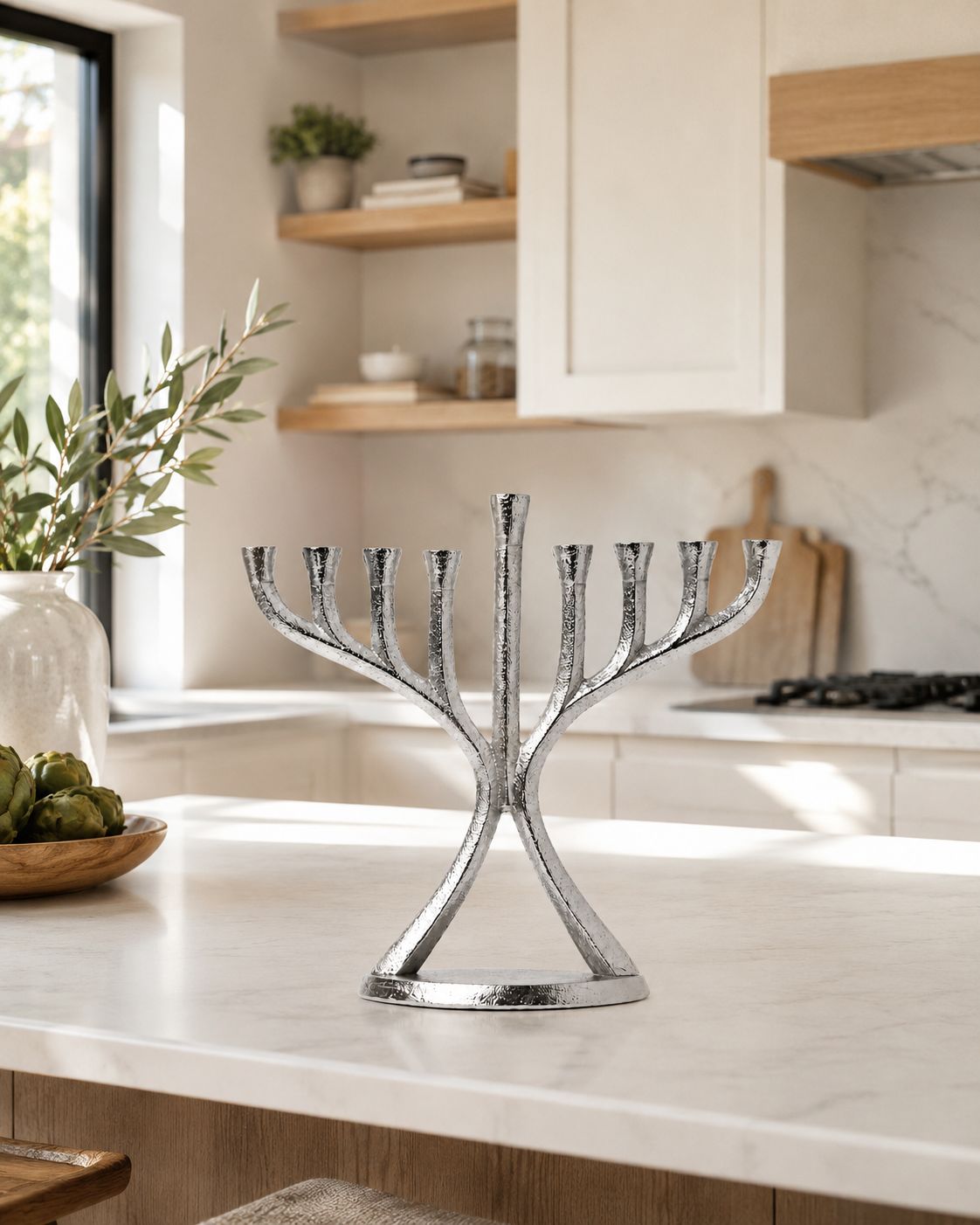 חנוכיה מעוצבת כסף 22 ס"מ חנוכיה מעוצבת כסף 22 ס"מ